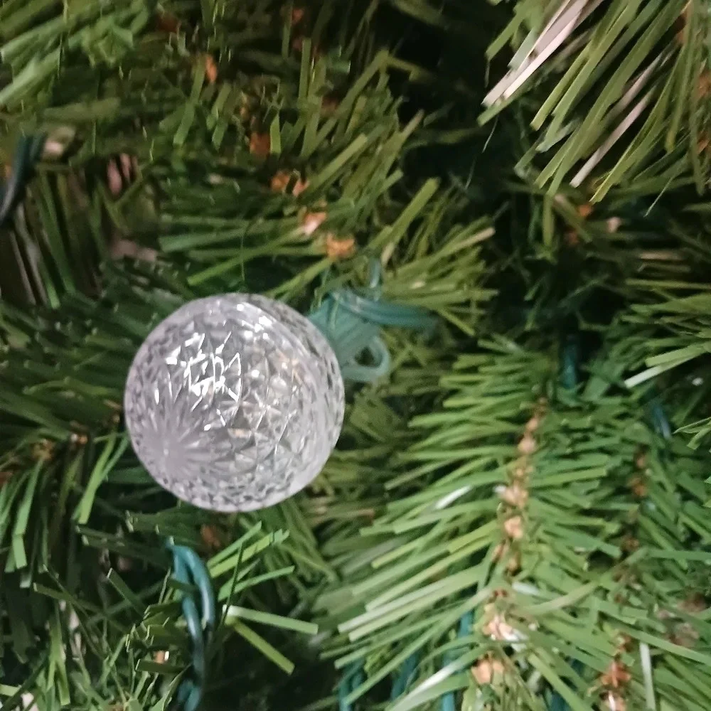 NWT MACY'S PRE-LIT OLYMPIA Christmas Evergreen GARLAND 264 LED LIGHTS